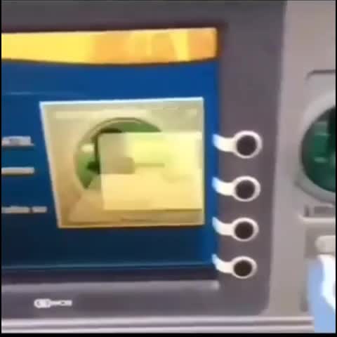 у банкомата был тяжёлый день 